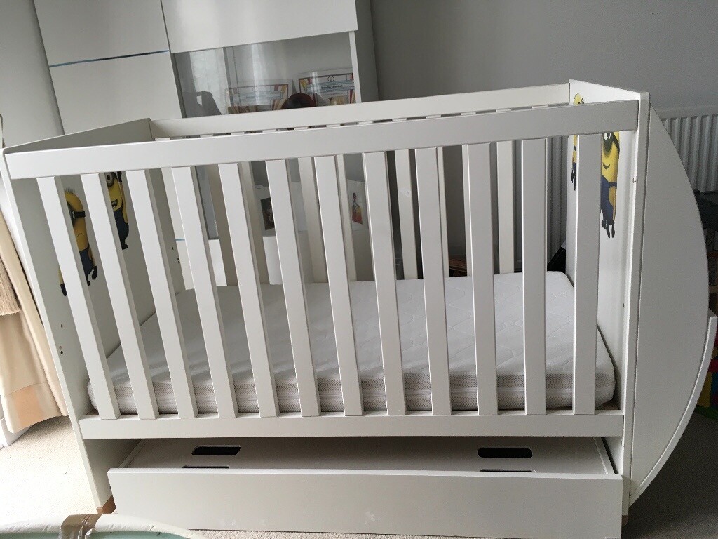 crib with under storage